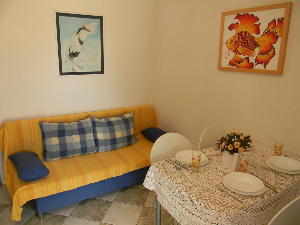 Apartments Gabriel Nin Chambre photo
