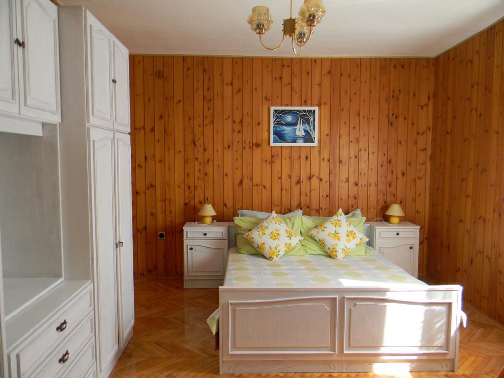 Apartments Gabriel Nin Chambre photo